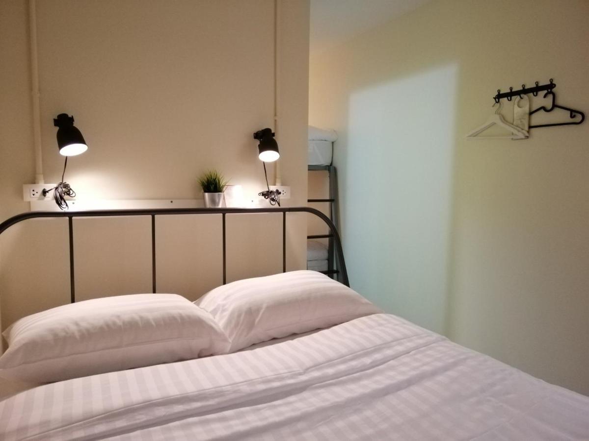 The Marble Hostel バンコク都 エクステリア 写真