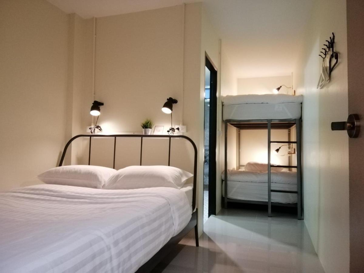 The Marble Hostel バンコク都 エクステリア 写真