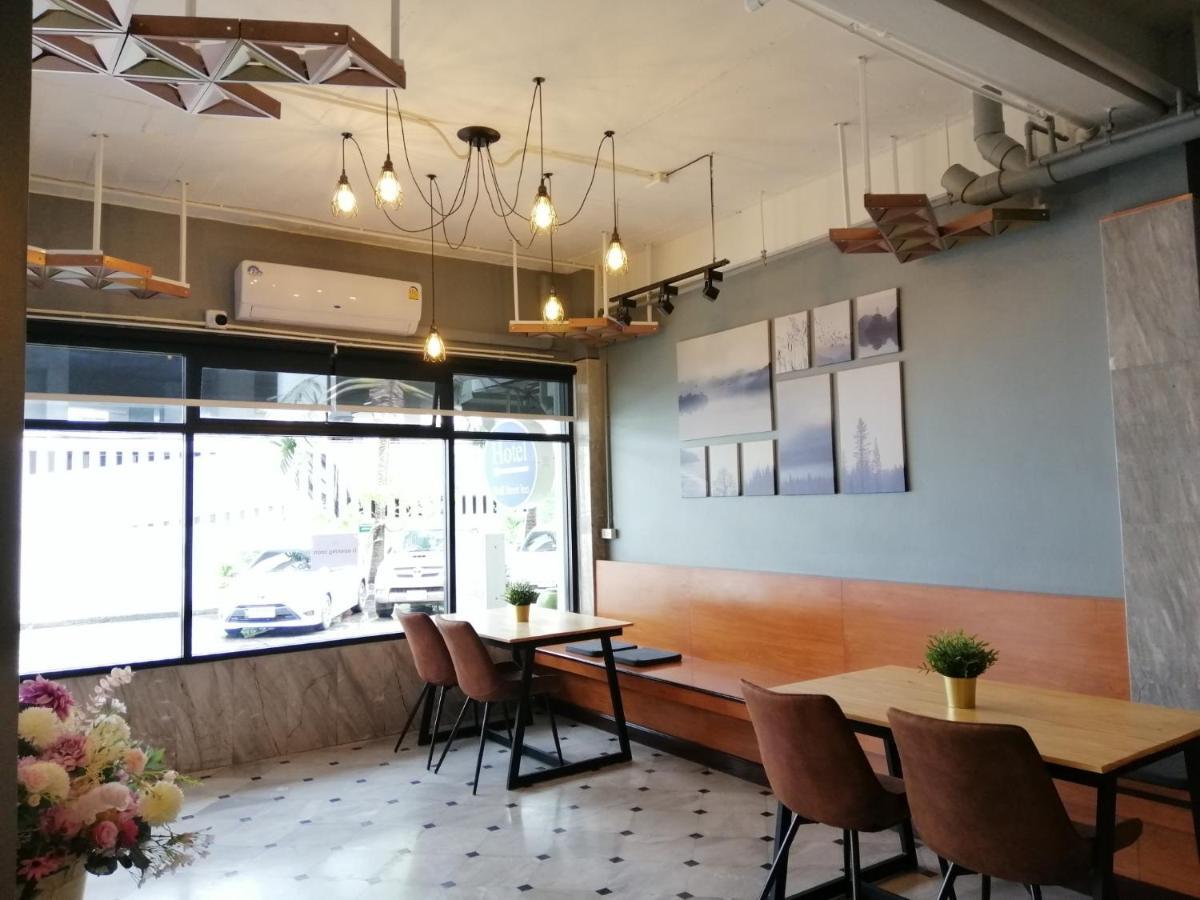 The Marble Hostel バンコク都 エクステリア 写真