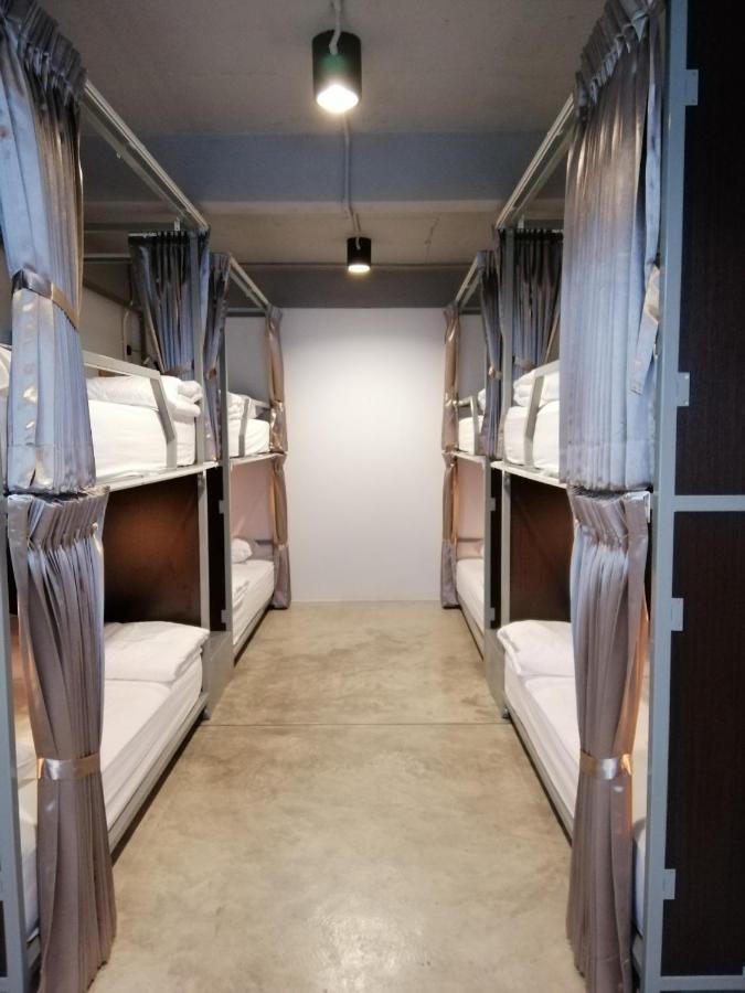 The Marble Hostel バンコク都 エクステリア 写真