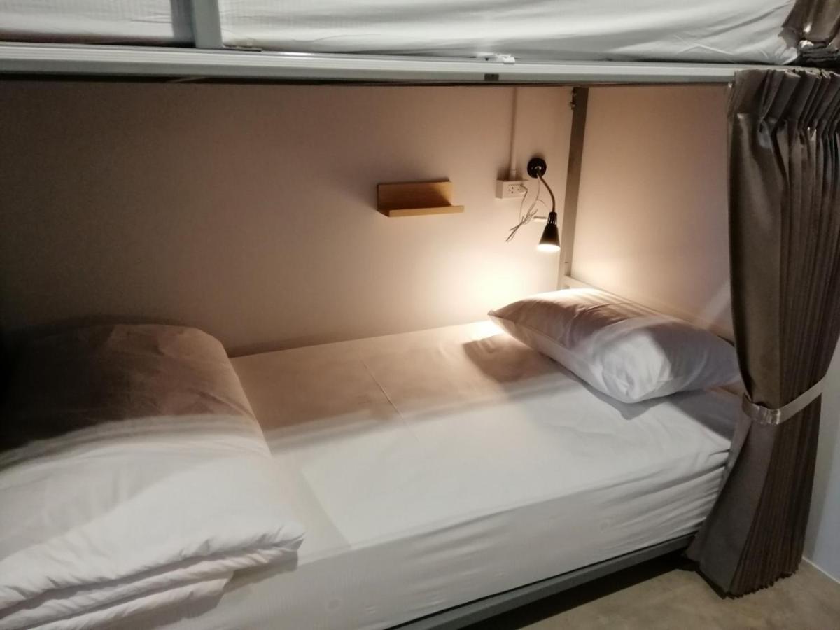 The Marble Hostel バンコク都 エクステリア 写真